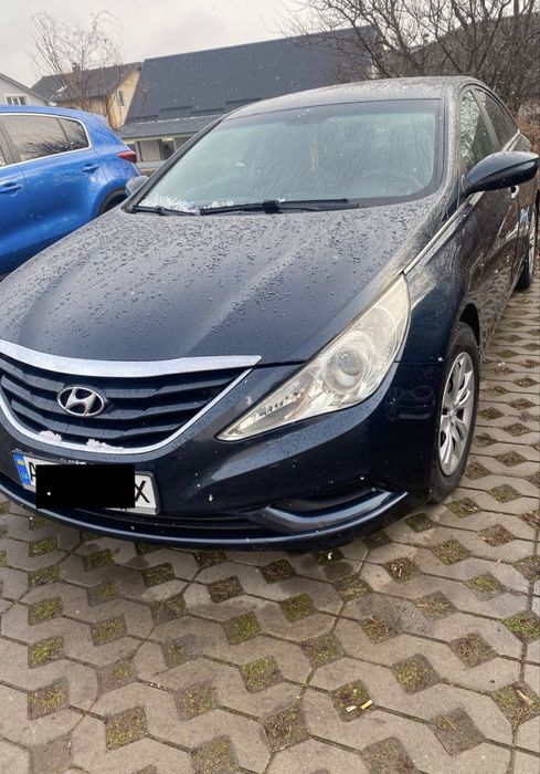 Продам Hyundai Sonata.