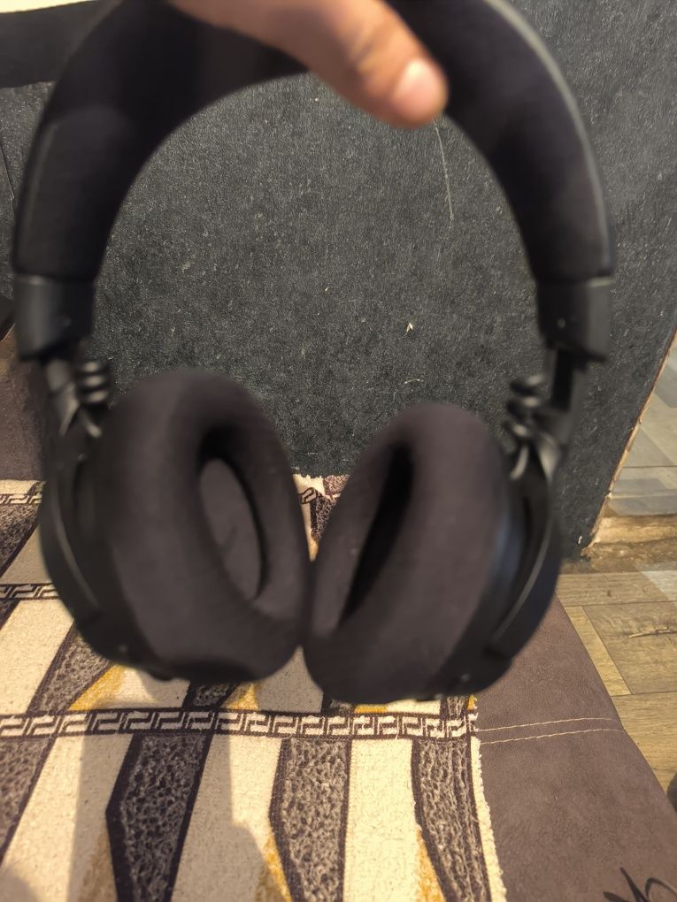 Наушники Razer Kraken V4 (RZ04-05170100-R3M1)
