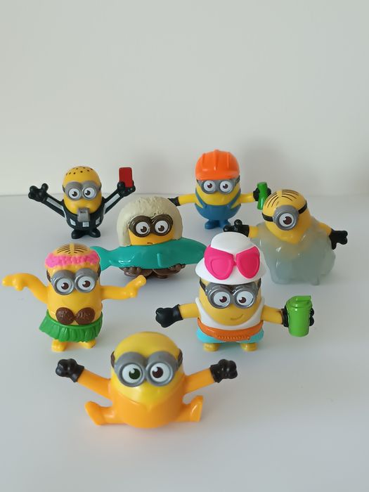 Minionki figurki 7 sztuk