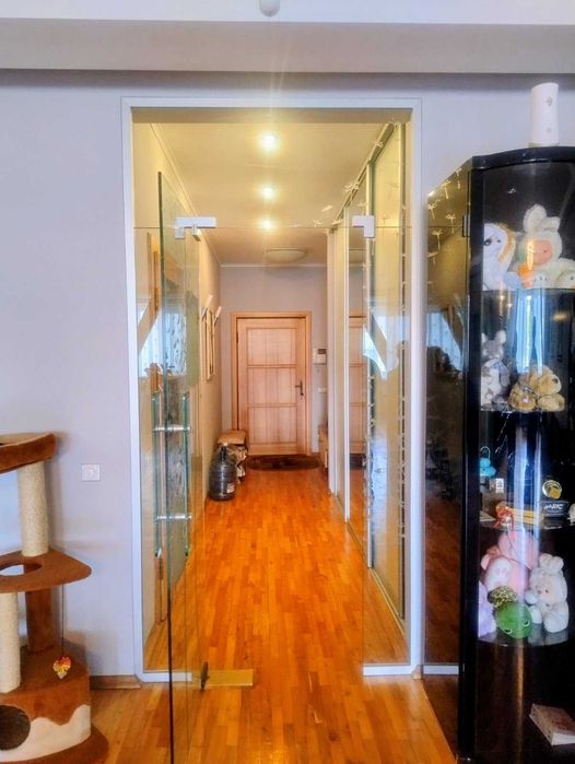 Продам простору 3-кімнатну квартиру  Аркадіївська Гоголя Центр 150кв.м