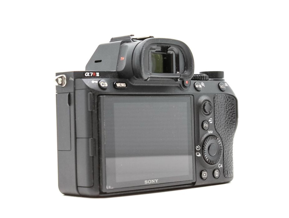Sony Alpha A7R III - Câmara Fotografica Full Frame