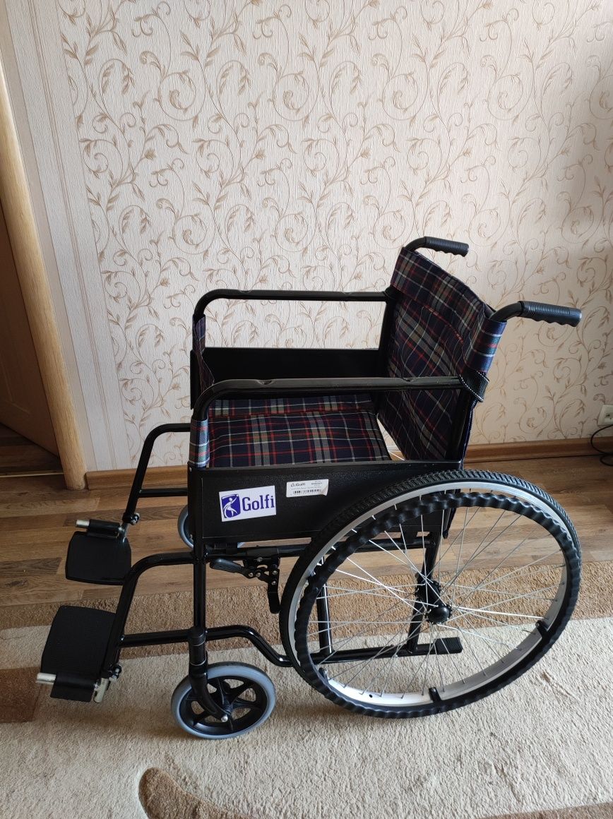 Продам інвалідний візок Golfi-2