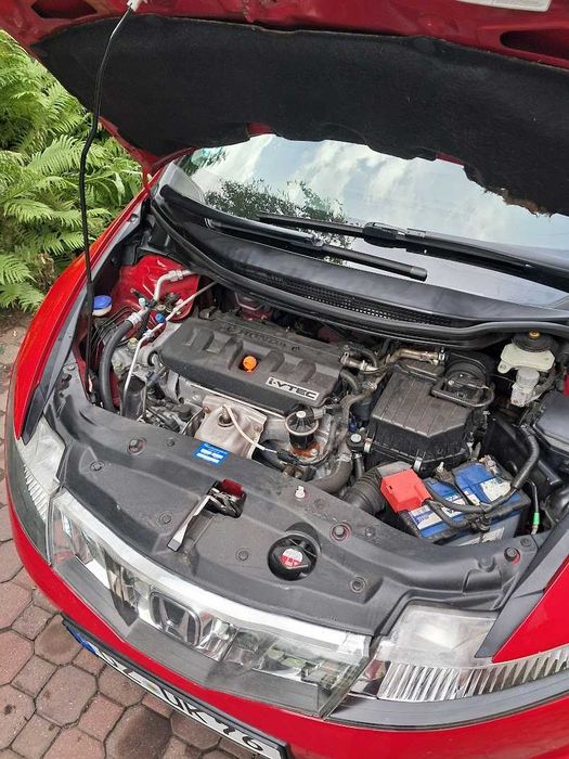 Honda Civic Ufo 1,8 benzyna