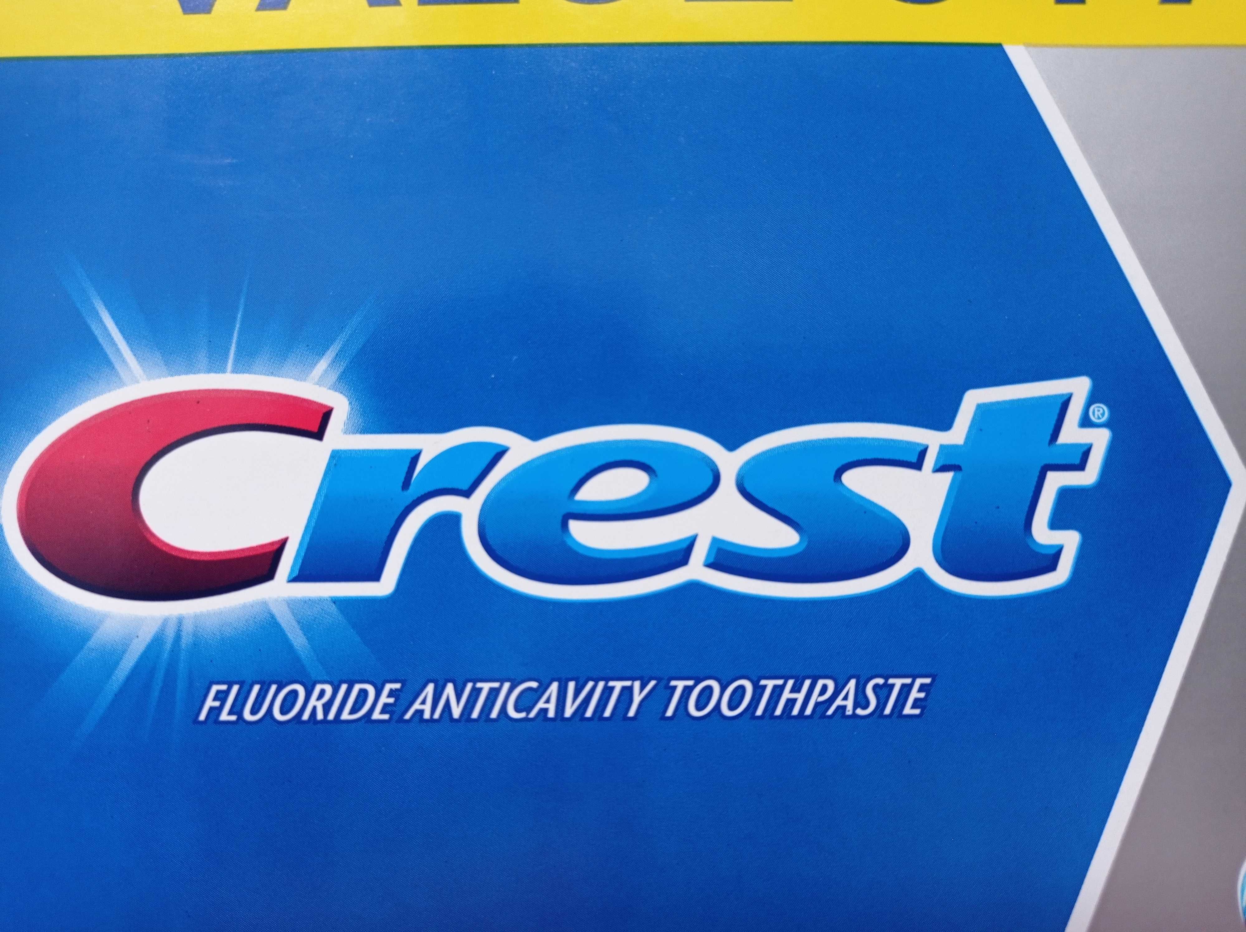Amerykańska pasta do zębów CREST podobno najlepsza wybielająca