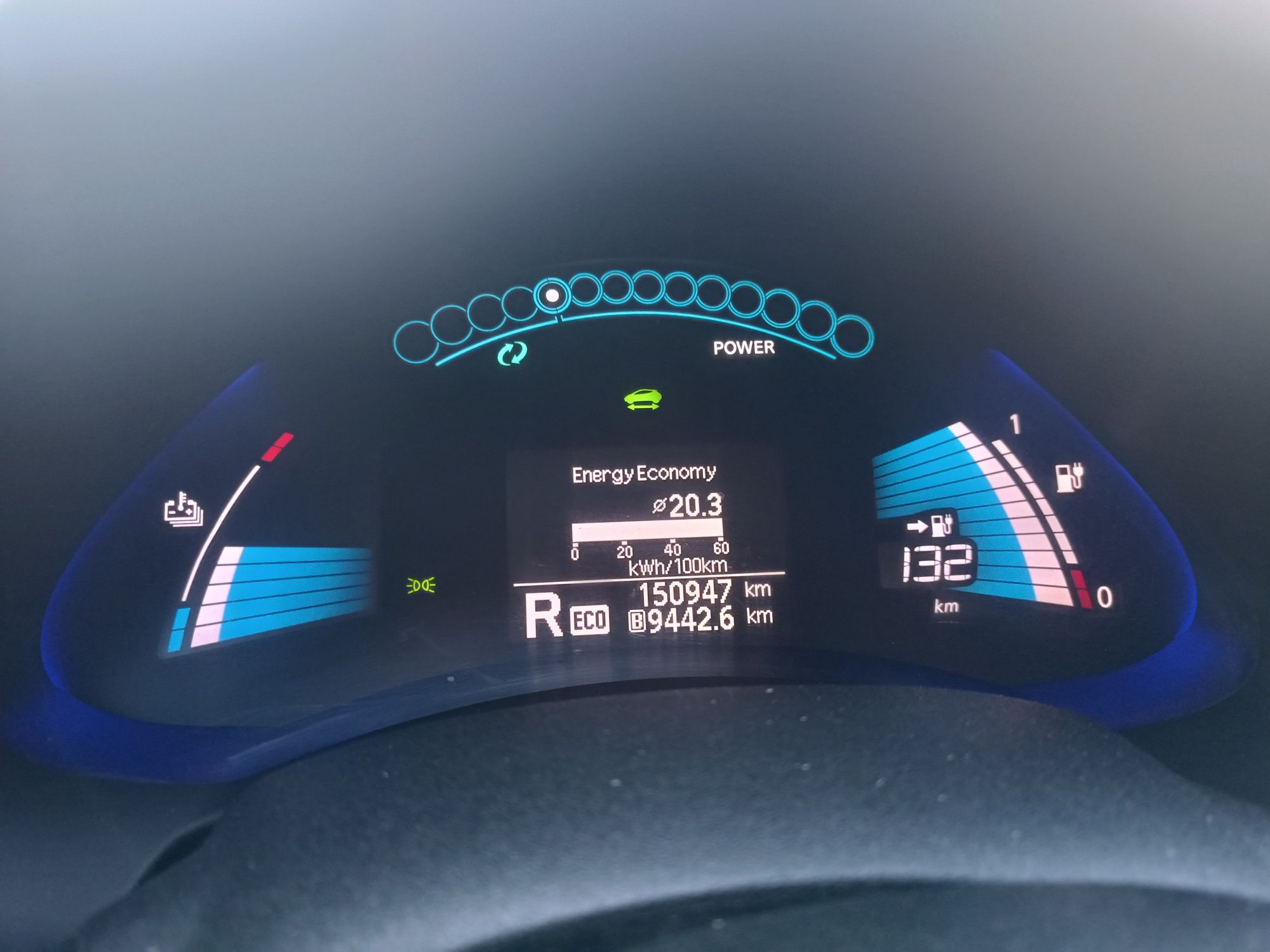 Nissan leaf 2013