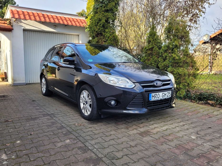 Ford Focus 1.6 TDCI 116 KM Opłacony Parktronik Klima Hak Sam Parkuje