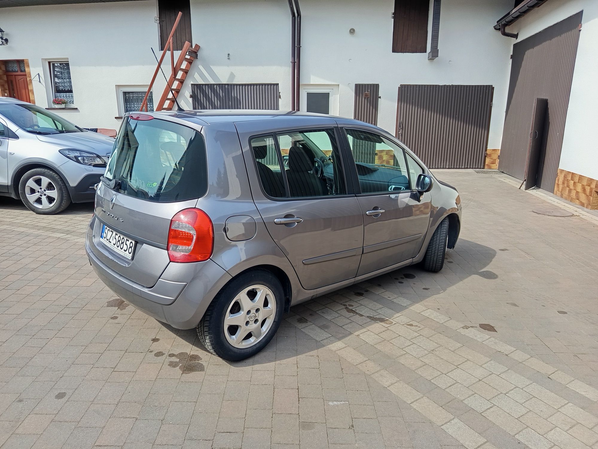 Reno Modus 2008r 1,5 Diesel Orginalny lekier