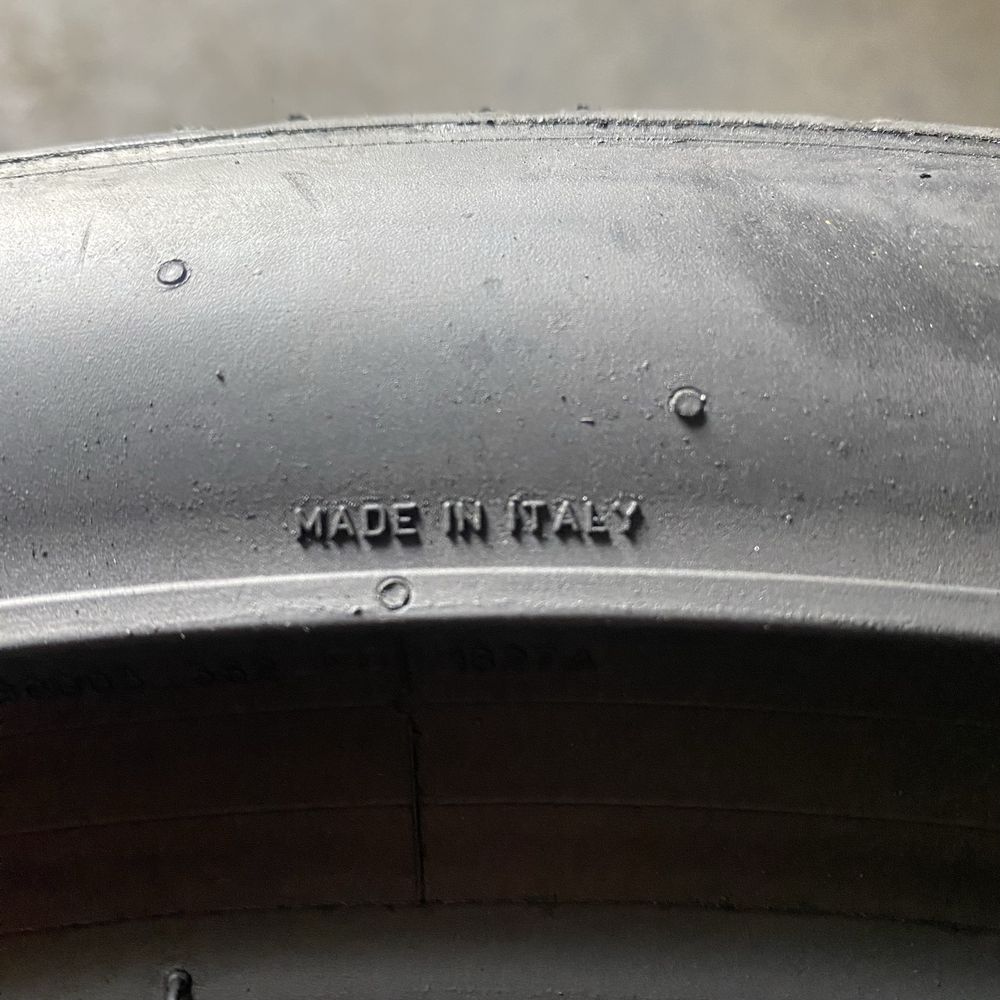 Шини 245/40/19 - 2шт Pirelli PZero