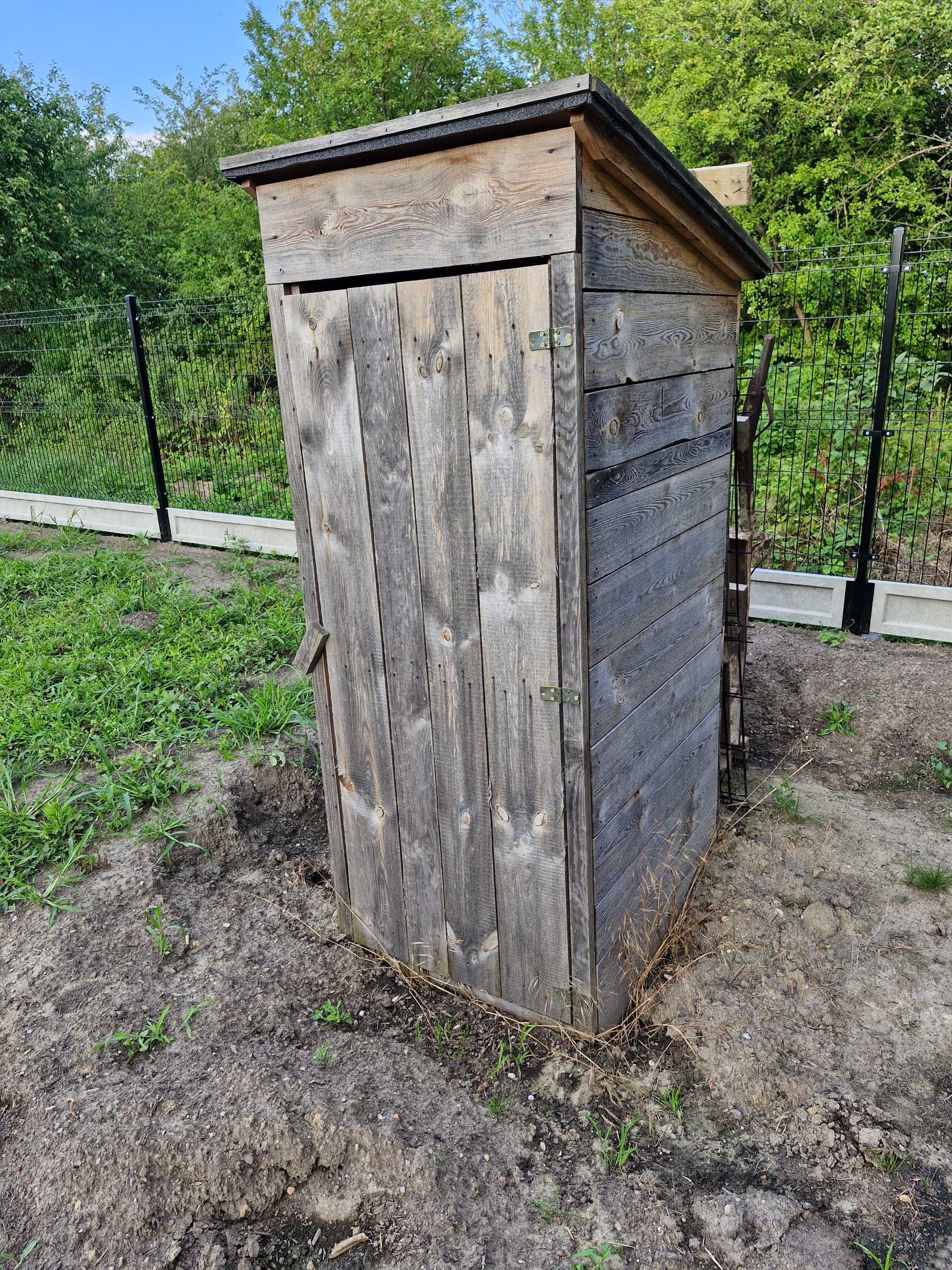 WC toaleta drewniana
