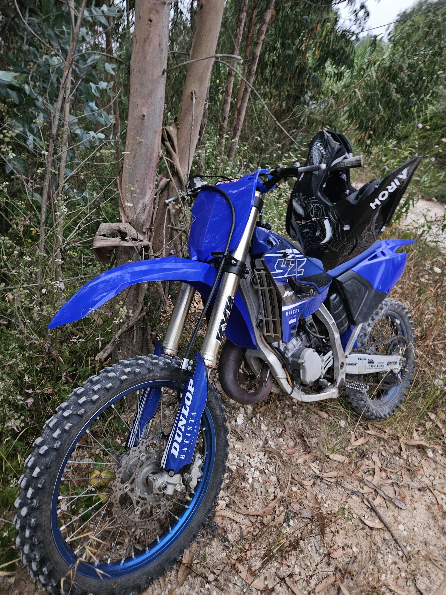 Yz 125  bom estado