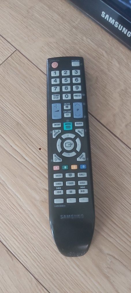Telewizor Samsung 40d5500 FHD LED HDMI + DVB-T2 Hevc