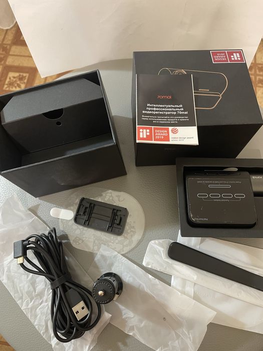 Видеорегистратор 70mai