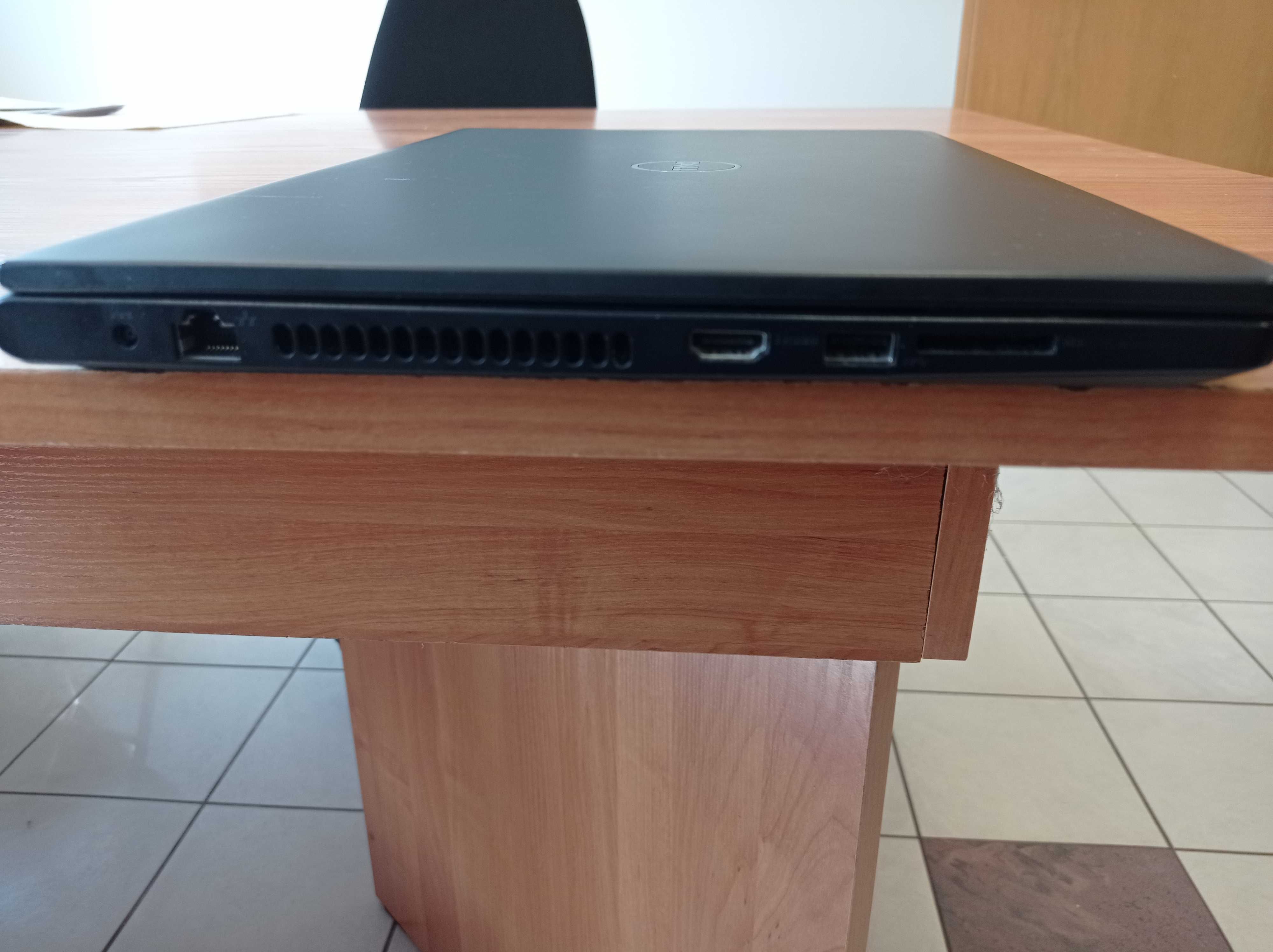 DELL Inspiron 5555