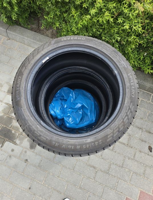 Opona zimowa Paxaro 245 45 R18 V XL Inverno