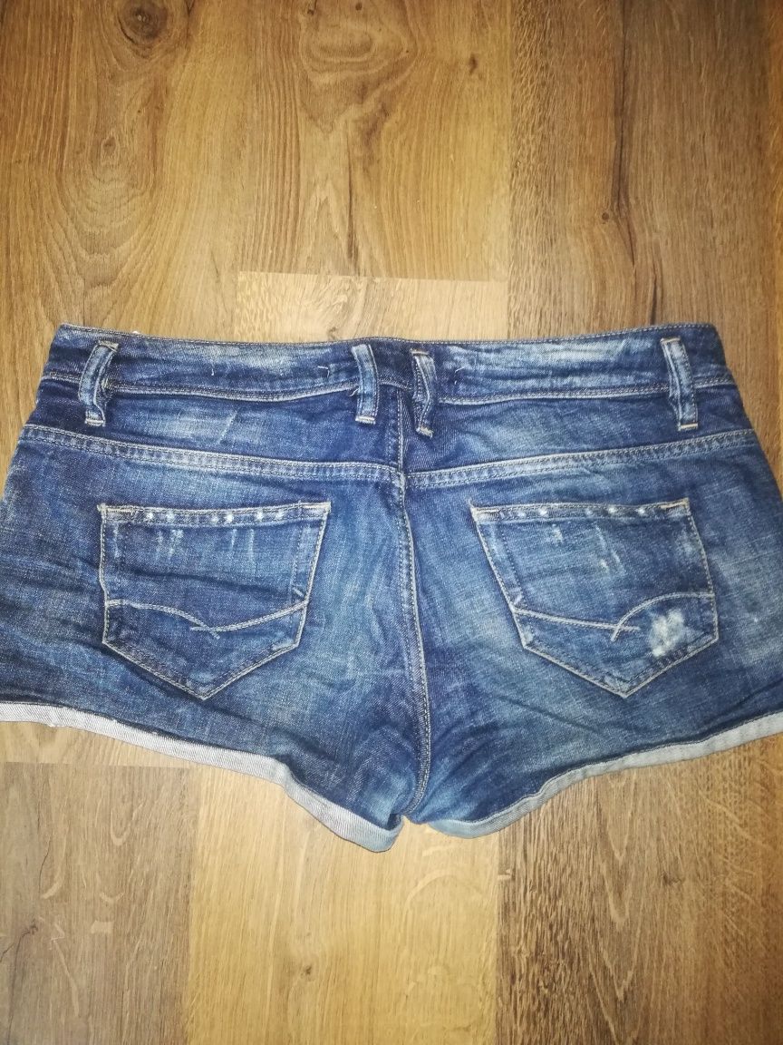 Zara jeansowe spodenki szorty dziury przetarcia 40 L