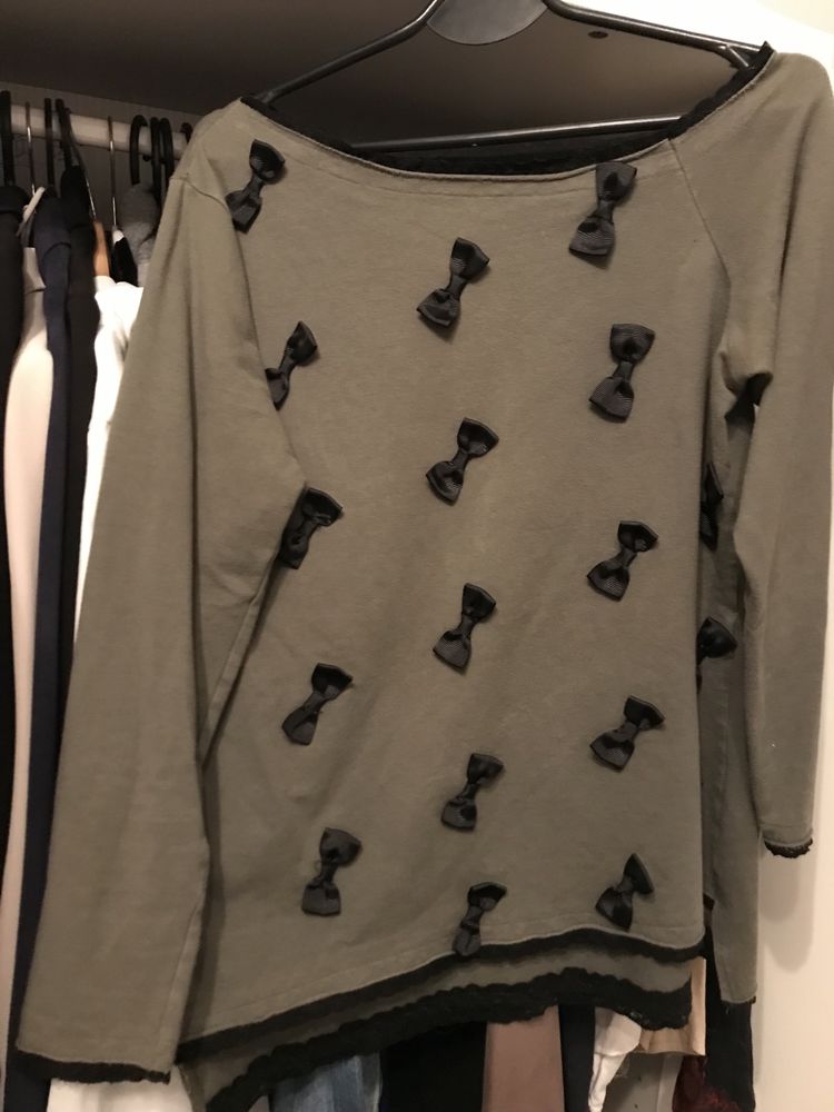 By Oh la la S/M 36/38 piękny komplet bluza+spodnie z mnóstwem kokard