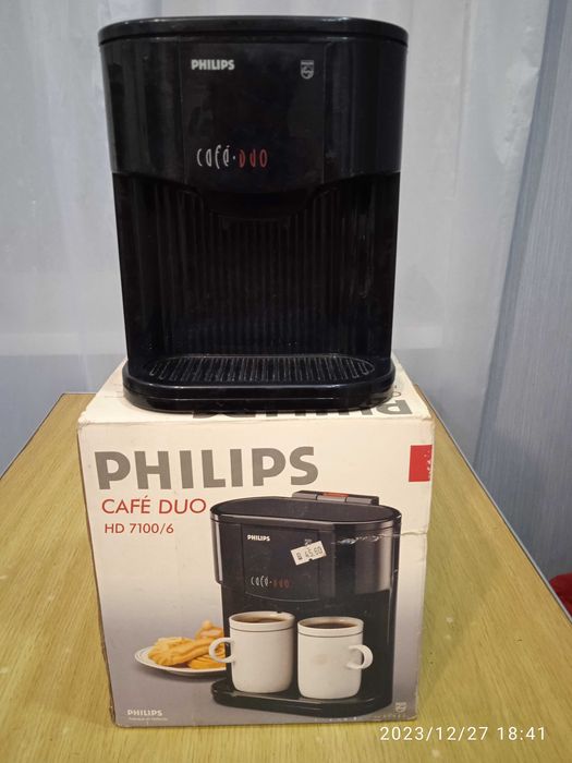 Кофеварка PHILIPS