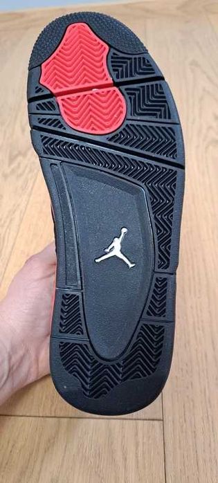 Buty meskie Mokasyny  Jordan_4_Retro_Red_Thunder_R.40