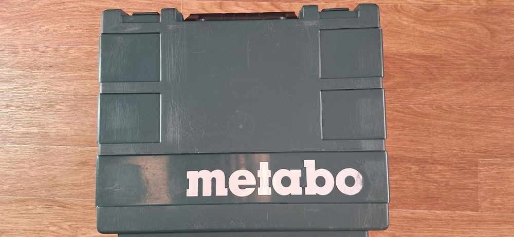 Кейс, кофр, органайзер для електроінструмента