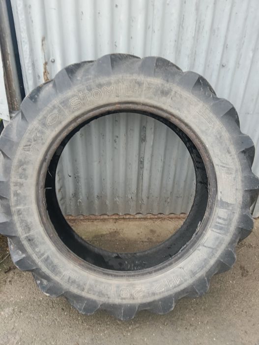 Opona 11.2 r28 Stomil