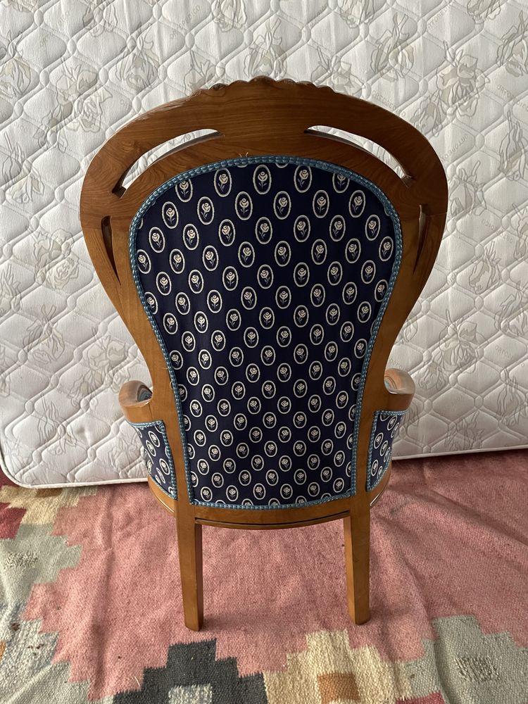 Cadeirão de quarto/sala