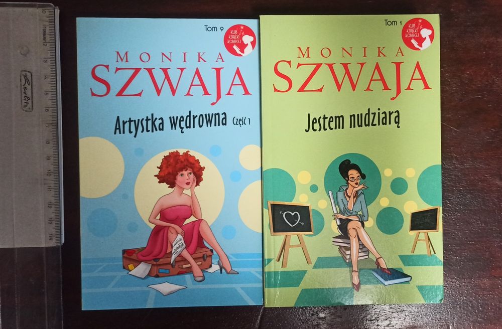 Monika Szwaja - 2 książki - Artystka wędrowna, Jestem nudziarą