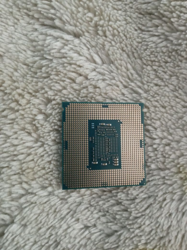 Процессор Intel Pentium G5600f