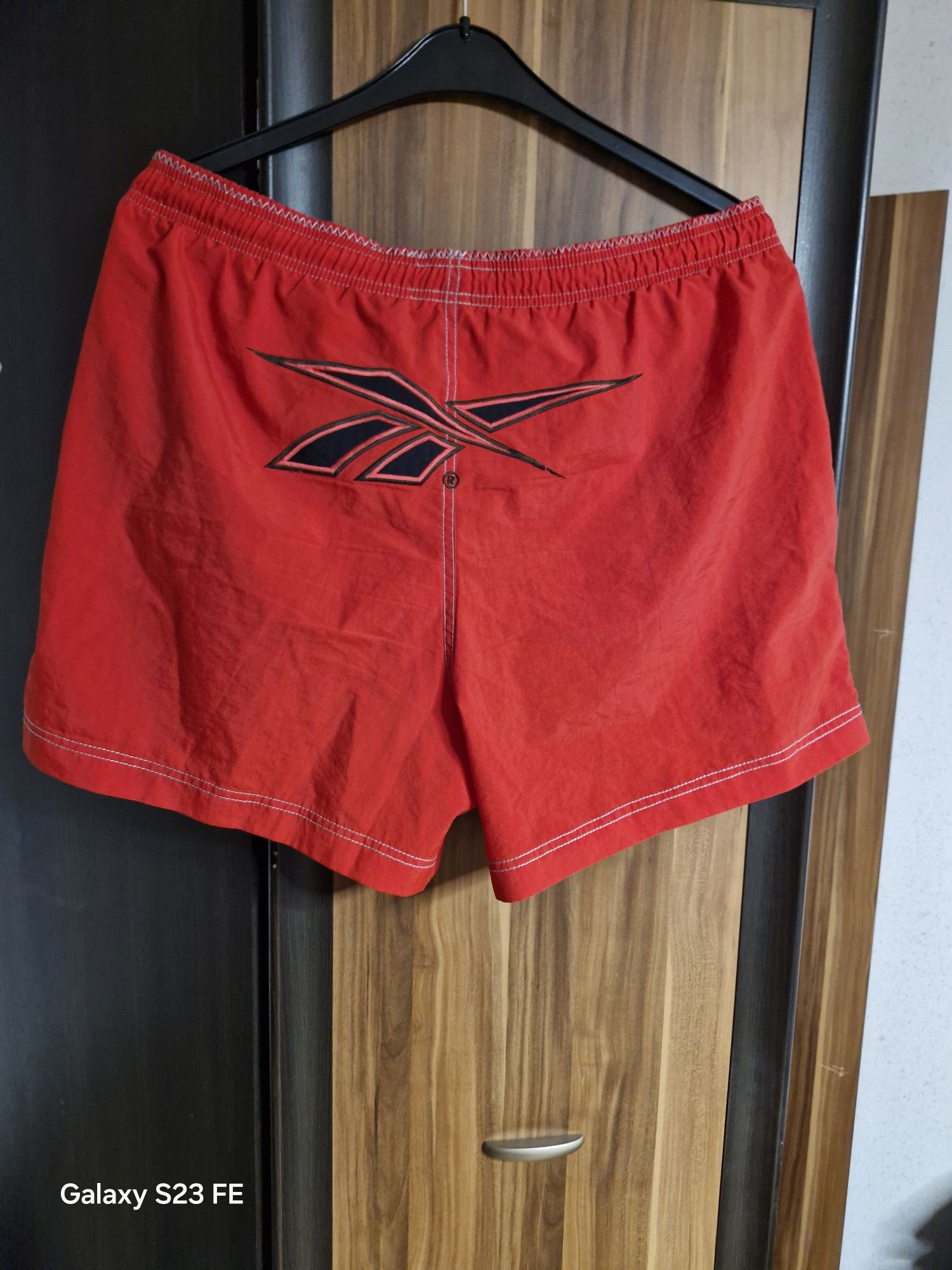 Spodenki krotkie męskie Reebok rozmiar L stan idealny