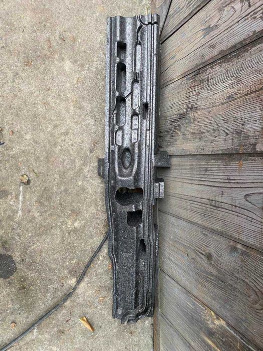 Mercedes V Klasa W447 Absorber Zderzaka Przód