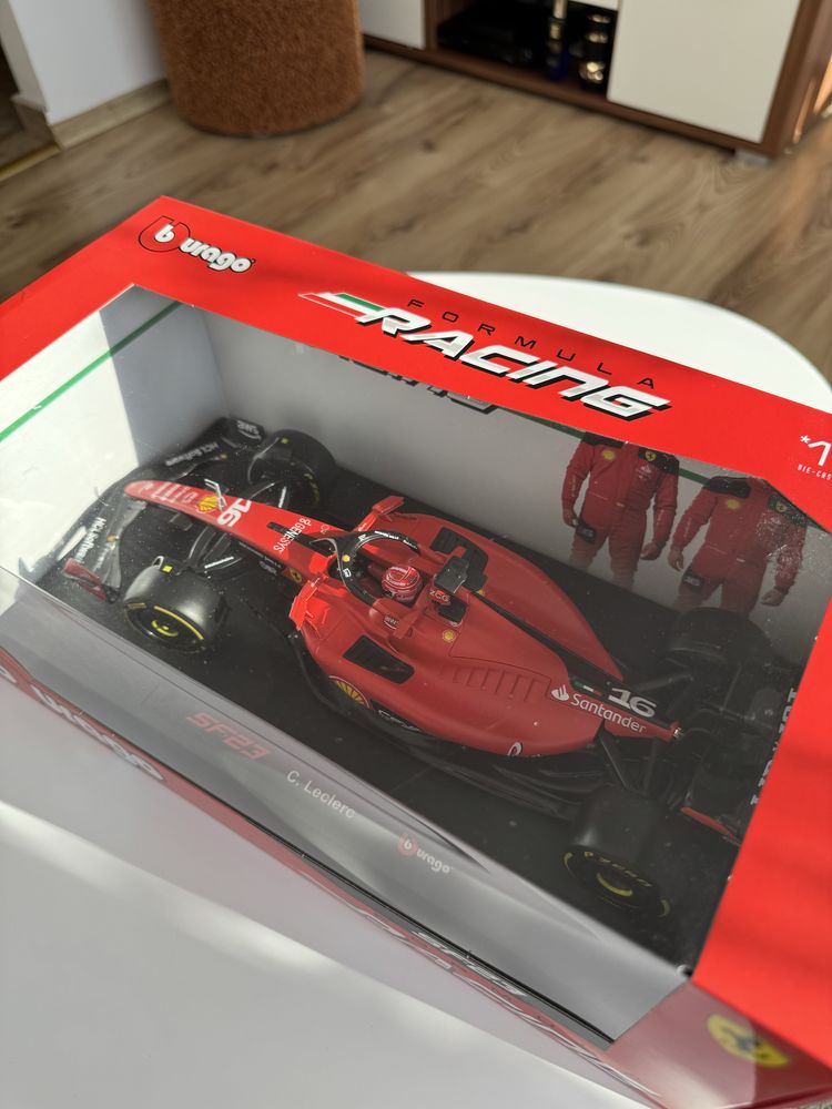Bburago Ferrari SF-23 Leclerc 1:18