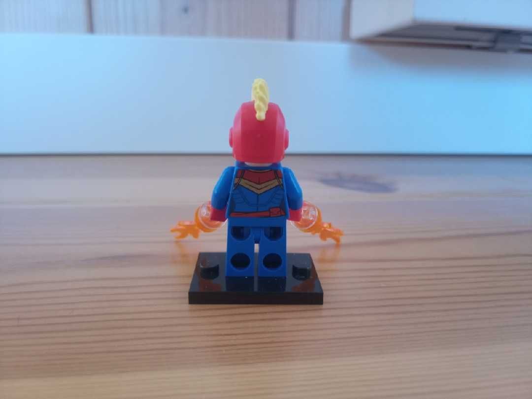 figurka lego marvel  kapitan marvel