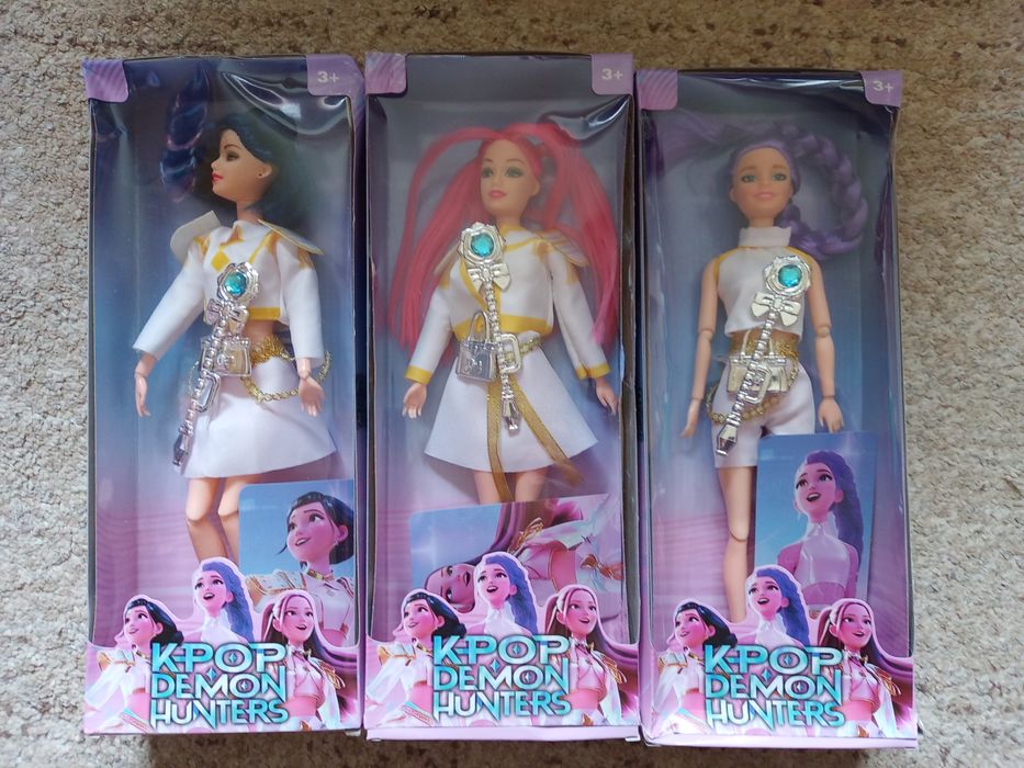 Demon hunters lalki białe kostiumy Rumi Mira Zoey