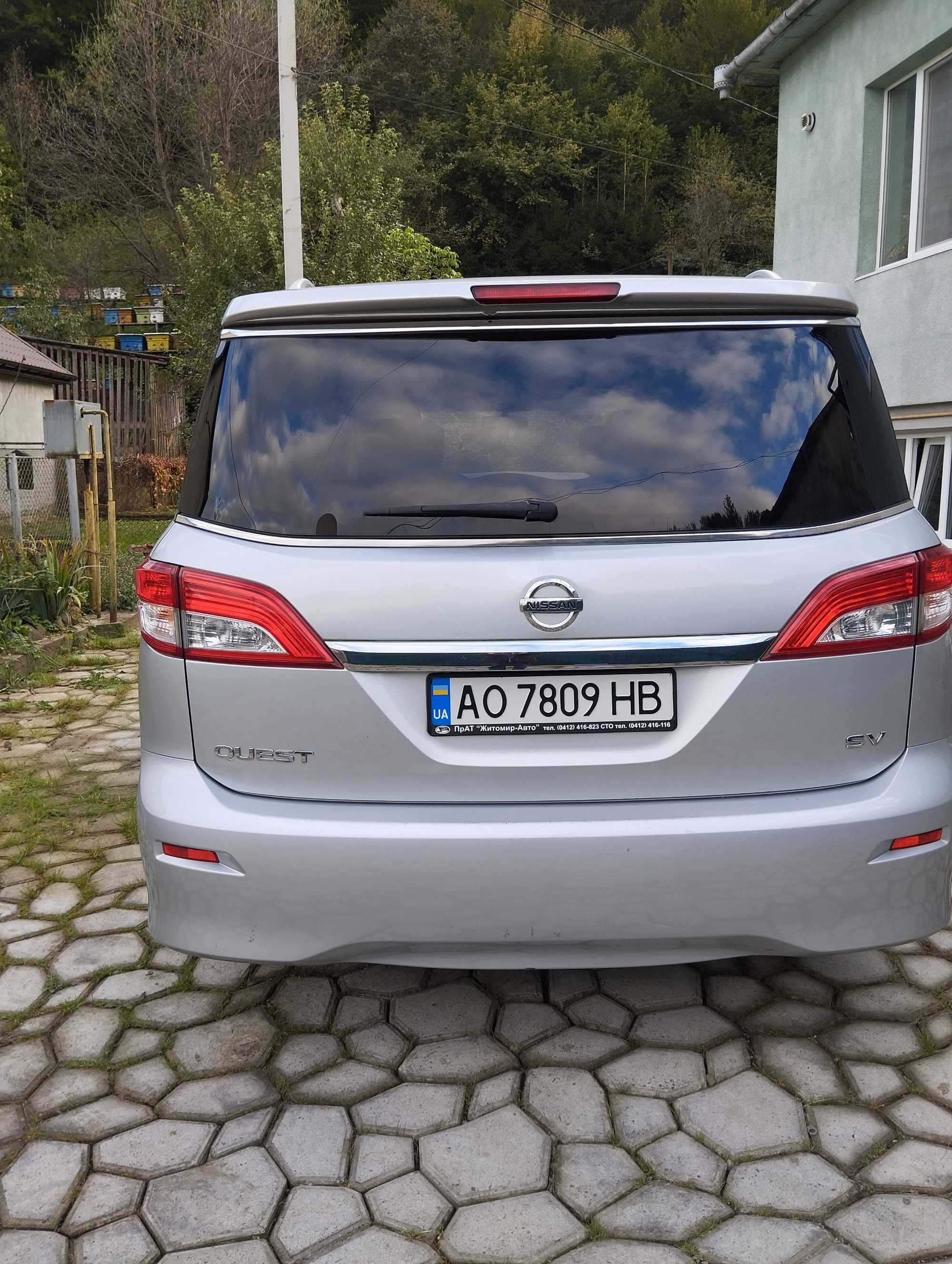 Продам Nissan Quest