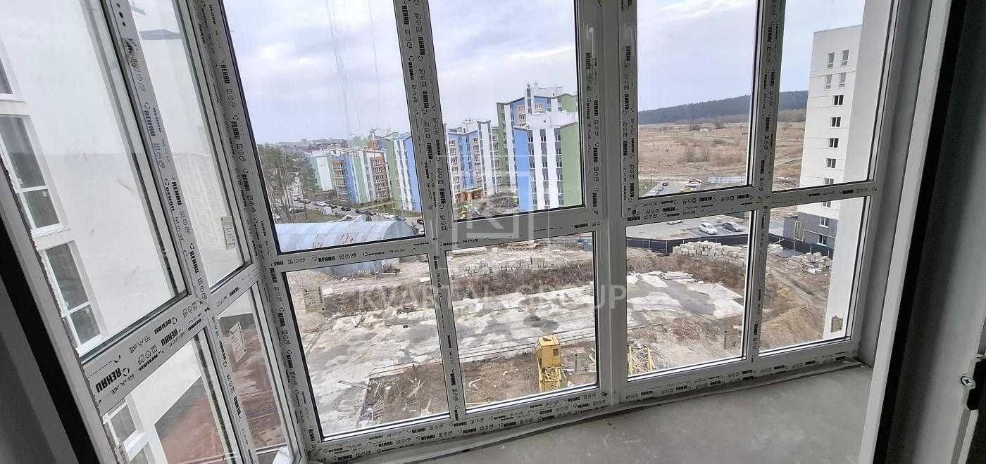 БЕЗ КОМІСІЇ Двокімнатна ВЕЛИКА квартира. НАБЕРЕЖНА міста