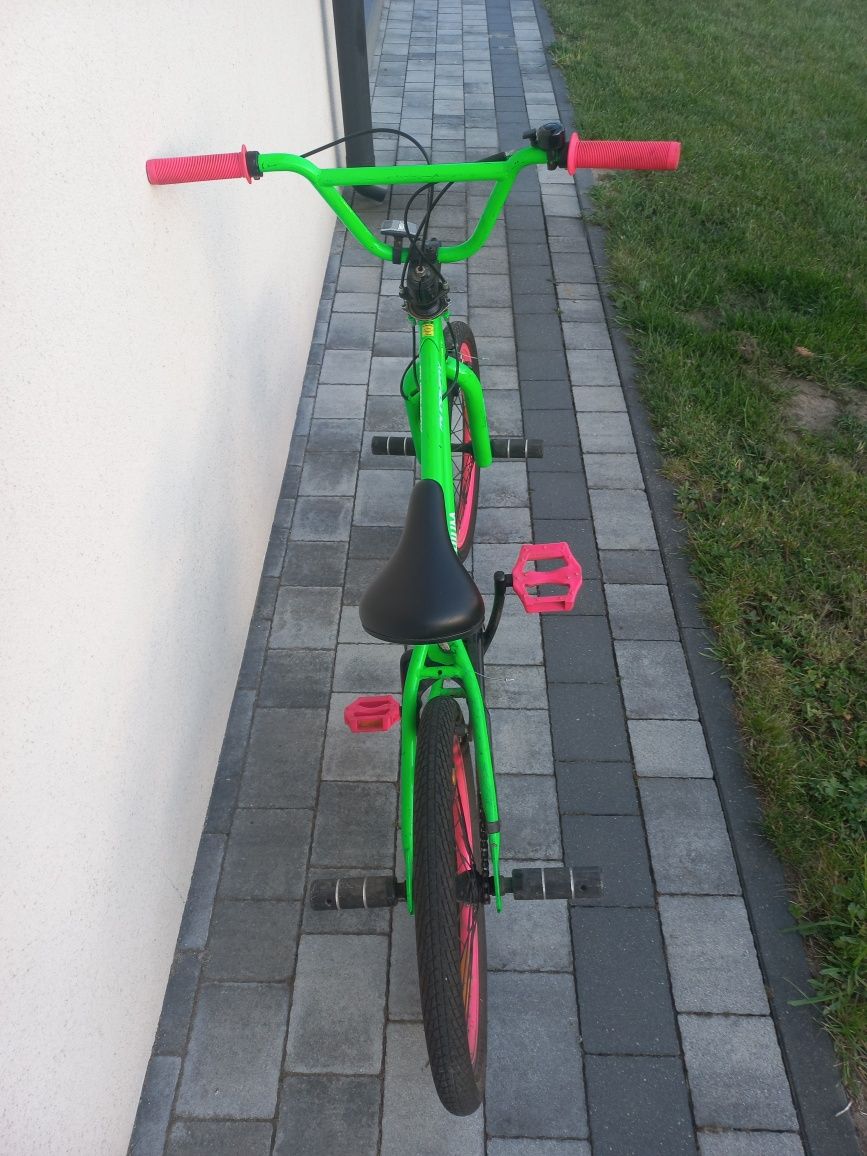 BMX neonowy sprawny używany