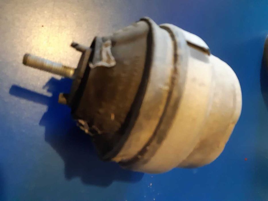 Poduszka silnika Audi A4 B5 1.9 TDI 8D0'199362L 379K 383M 379J 379M