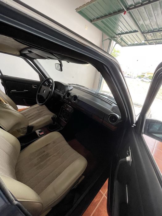 Mercedes w123 300d 1976