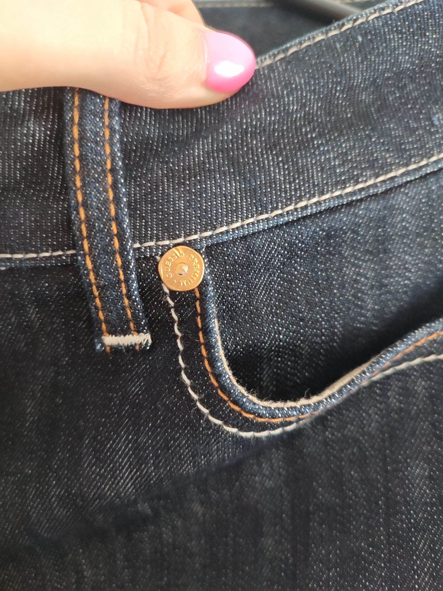 Dżinsy jeansy guess 27