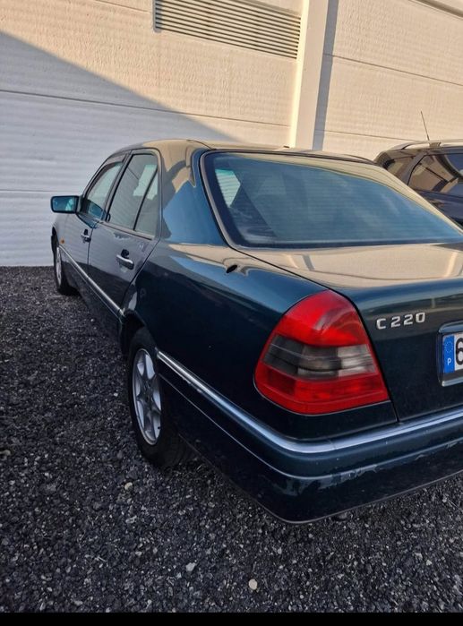 Mercedes Benz C220