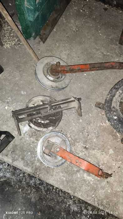 Продам шківи по 500