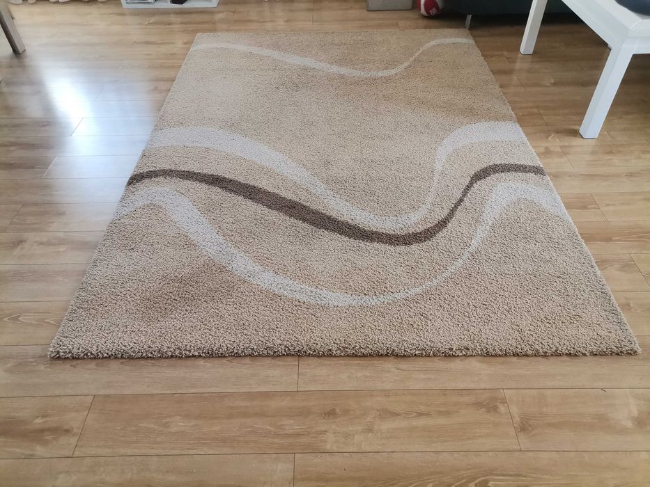 Dywan kremowy 200x270 cm