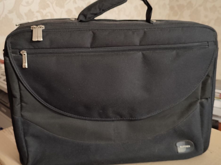 Чемоданчик-сумка дорожная