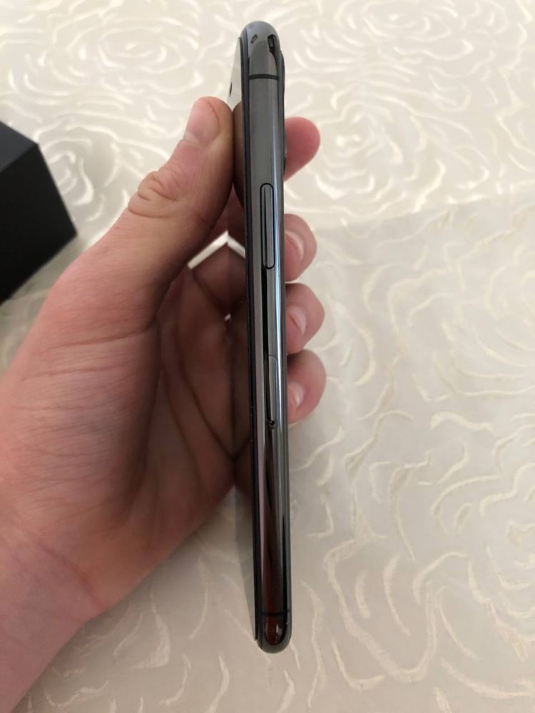 Продам iPhone 11pro 256gb