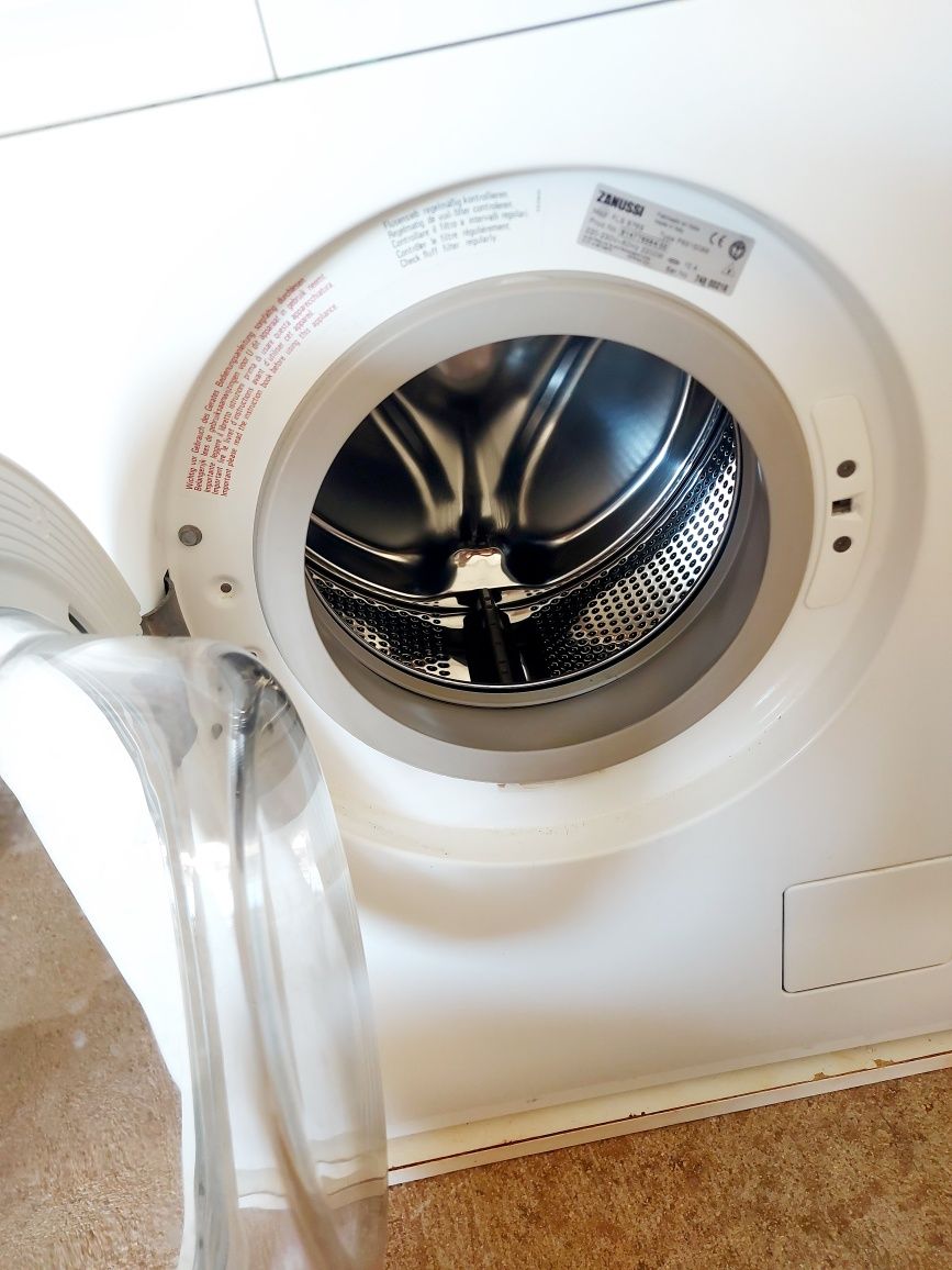 Máquina lavar roupa Zanussi