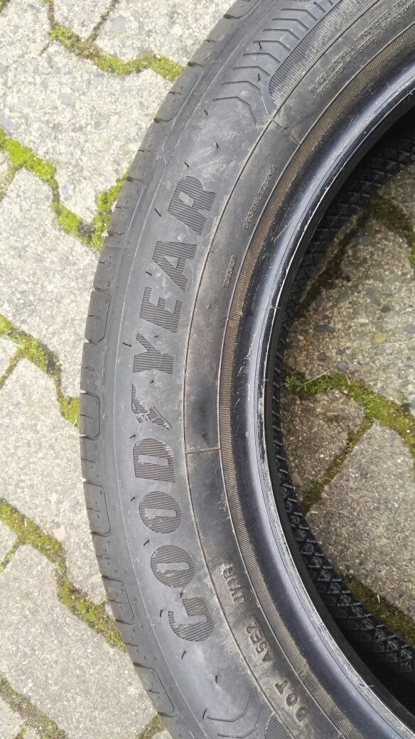 Letnie opony Goodyear 215/55/18 (95H) DOT 2020