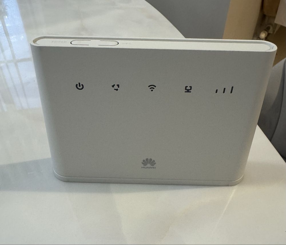 ROUTER bezprzewodowy HUAWEI plus Gratis