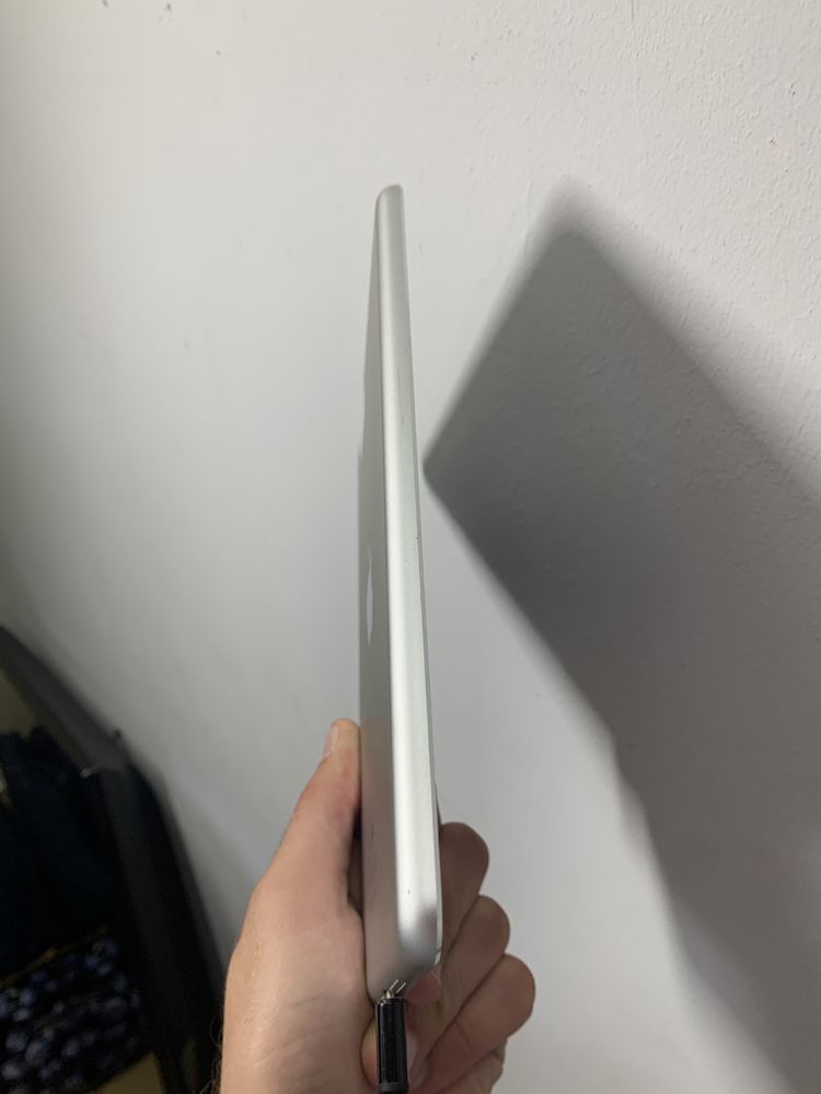 Планшет   iPad mini WiFi  16 GB