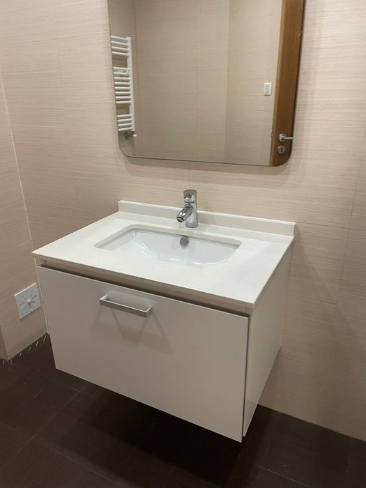 Vendo loiças de casa de banho
