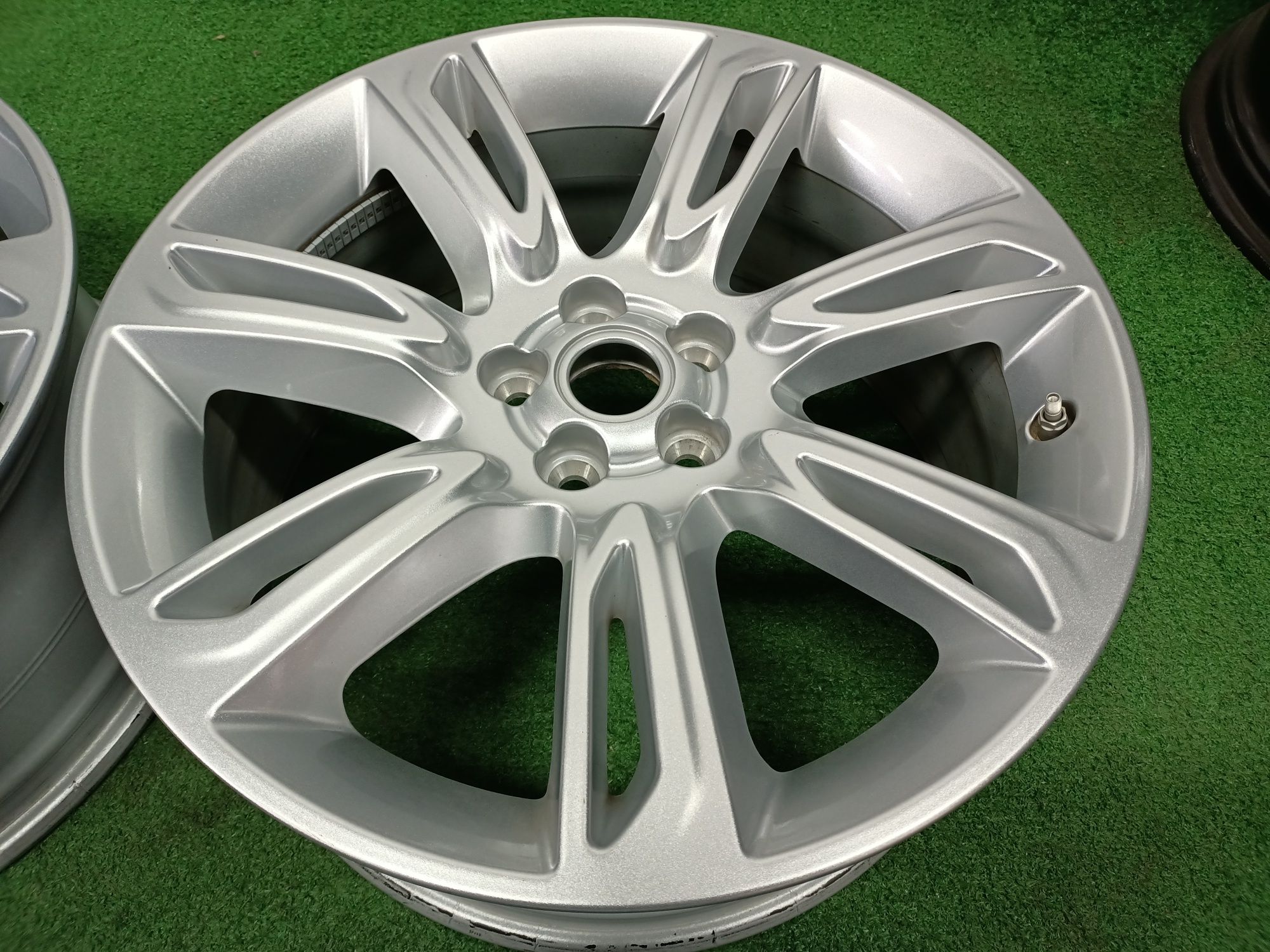 19" felgi 5x108 et45 Oryginalne Jaguar Land Rover Ford Volvo Wysyłka