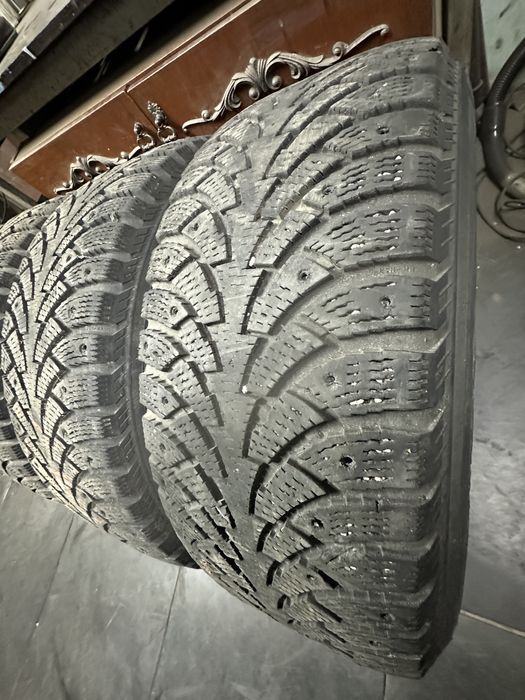 235-55 R17 Nokian Hakkapeliitta